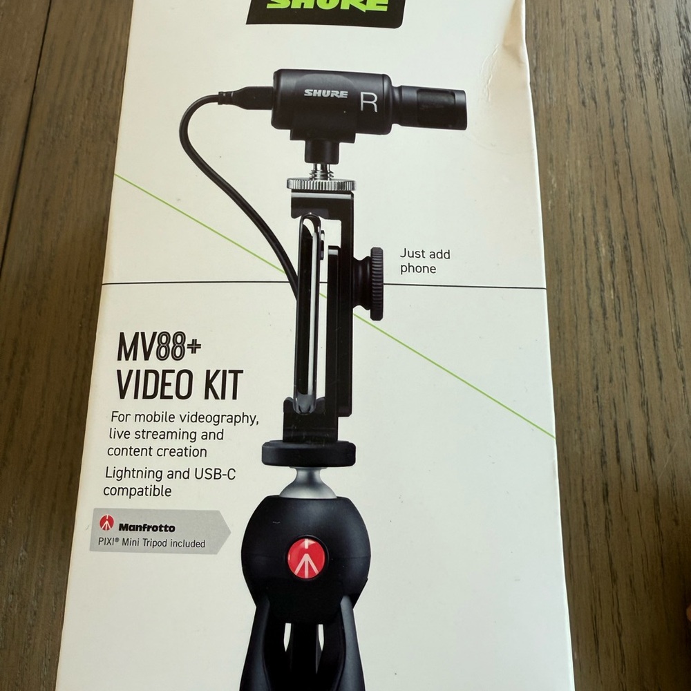 Shure MV88+ Video Kit - Black and White